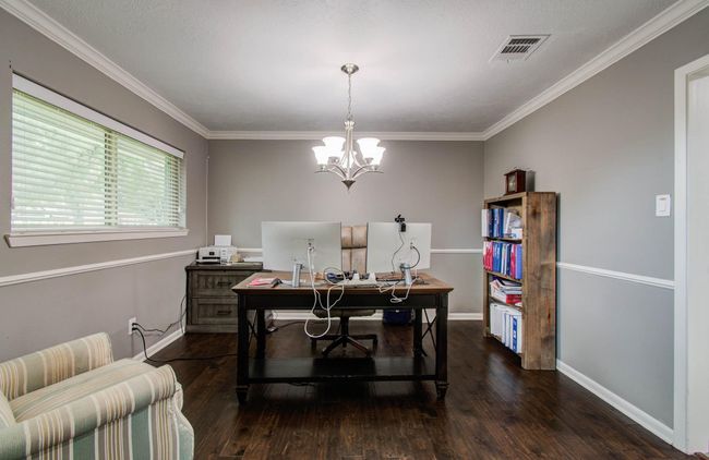 9818 Emnora Ln, House other with 4 bedrooms, 2 bathrooms and 2 parking in Houston TX | Image 21