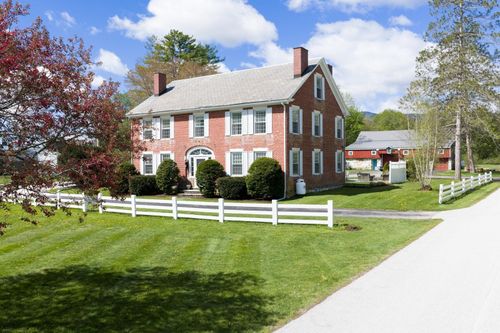 1677 Barnumville Rd, Manchestr Ctr, VT, 05255-9449 | Card Image