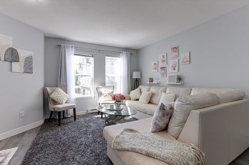 19-8638 159 St, Surrey, BC, V4N5P7 | Card Image