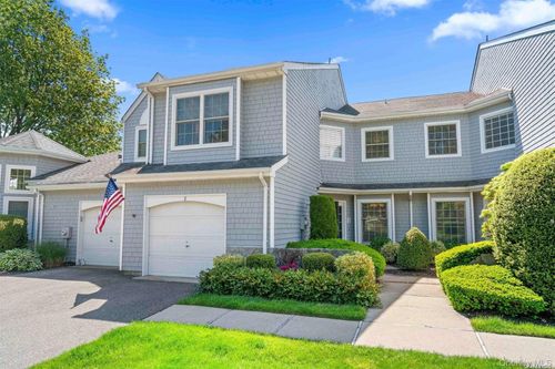 2-2 Lakebridge Dr, Kings Park, NY, 11754 | Card Image