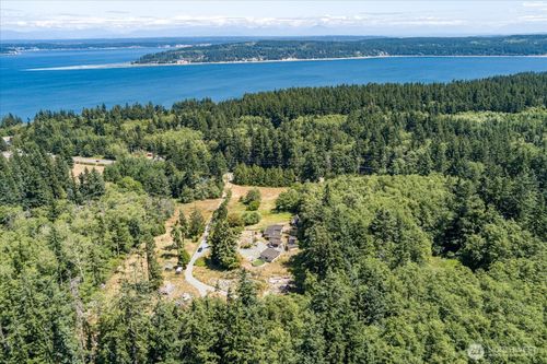 24083 Sr525, Greenbank, WA, 98253 | Card Image