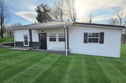 225 Shake Rag Rd, Waynesburg, KY, 40489-8367 | Card Image