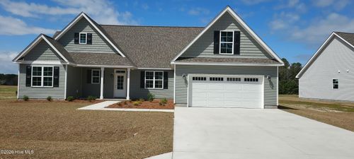 113 Rolling Water Ln, Swansboro, NC, 28584-0340 | Card Image