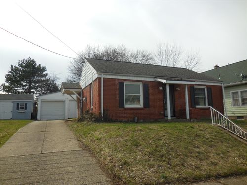 3216 Elmwood Ave, Erie, PA, 16508-2464 | Card Image