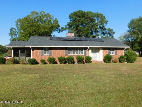 2705 N Main St, Tarboro, NC, 27886-1917 | Card Image