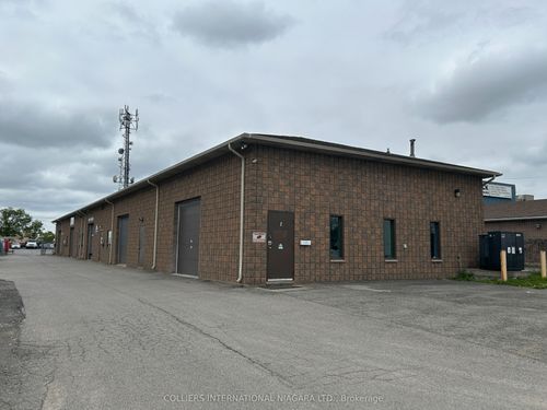 1-4475 Kent Ave, Niagara Falls, ON, L2H1J1 | Card Image