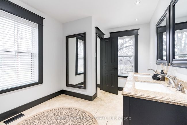 7884 County Rd 13, House other with 3 bedrooms, 2 bathrooms and 10 parking in Lisle ON | Image 15
