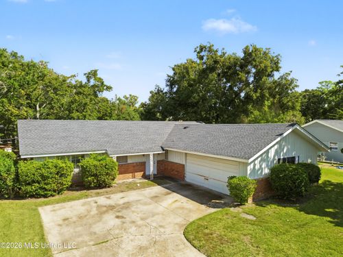 2420 Sunkist Country Club Road, Biloxi, MS, 39532 | Card Image