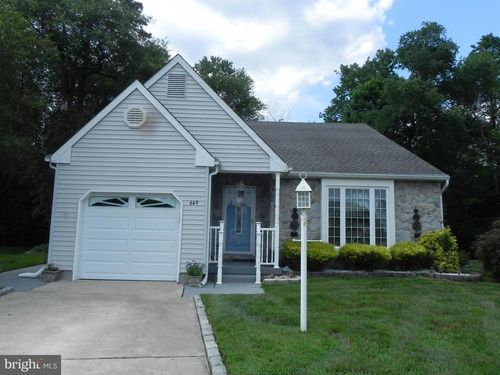 649 Panama Ct, WILLIAMSTOWN, NJ, 08094-3058 | Card Image