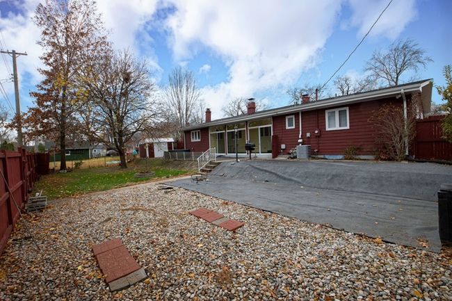 803 W Grove, House other with 3 bedrooms, 2 bathrooms and null parking in Mishawaka IN | Image 20