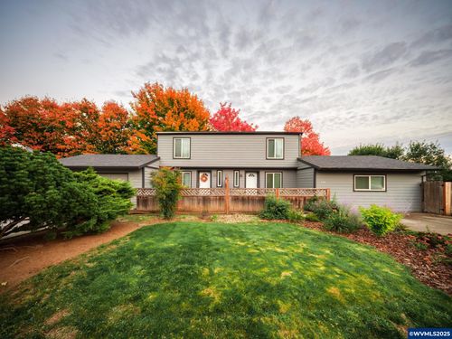 582 S Maple St, Canby, OR, 97013-4509 | Card Image