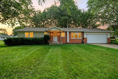 27 Eden St, Fredericktown, OH, 43019-9093 | Card Image