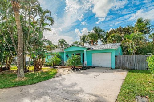 3118 Pierson Dr, Delray Beach, FL, 33483-6219 | Card Image