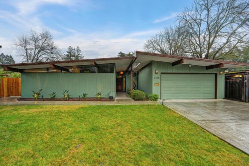 2108 Hamlet Place, Carmichael, CA, 95608 | Card Image