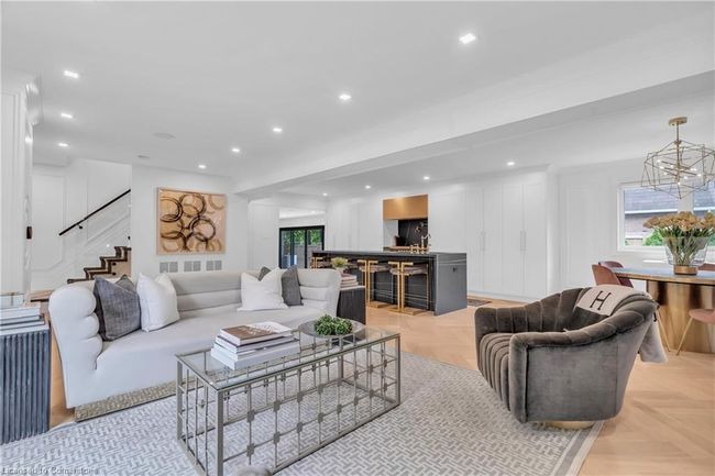 89 University Ave W, House other with 4 bedrooms, 5 bathrooms and 8 parking in Guelph ON | Image 4