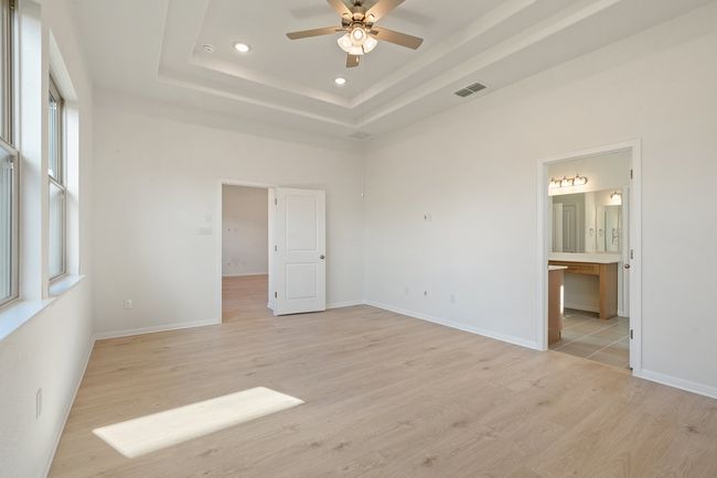 13200 Ditka Dr, House other with 5 bedrooms, 4 bathrooms and 4 parking in Manchaca TX | Image 16