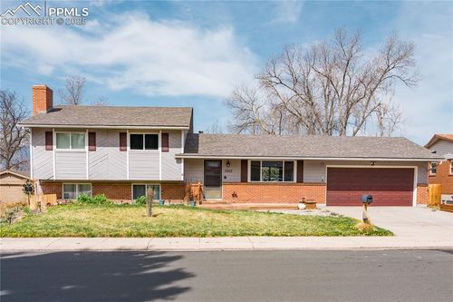 2202 Greenwich Cir W, Colorado Springs, CO, 80909-1622 | Card Image