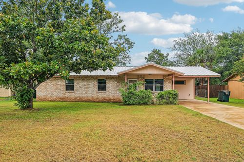 410 Magnolia St, Bastrop, TX, 78602-1402 | Card Image