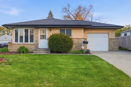 5419 Marboro Dr, RACINE, WI, 53406-4525 | Card Image