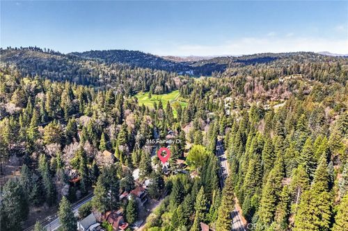315 Fairway Drive, Lake Arrowhead, CA, 92352 | Card Image