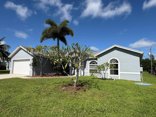 441 Se Starflower Ave, Port St Lucie, FL, 34983-4515 | Card Image