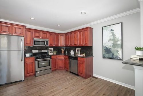 apt-22-115 Connetquot Ave, East Islip, NY, 11730-1462 | Card Image