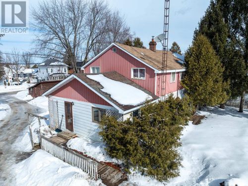 31 Colborne Street, Rideau Lakes, ON, K0G1V0 | Card Image