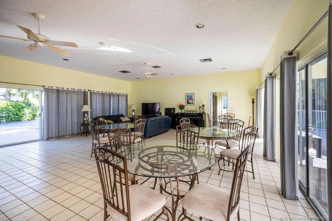 Clubhouse | Image 45