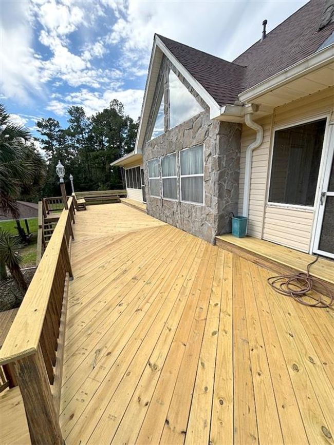 New Custom Built Rear Waterfront Deck | Image 30