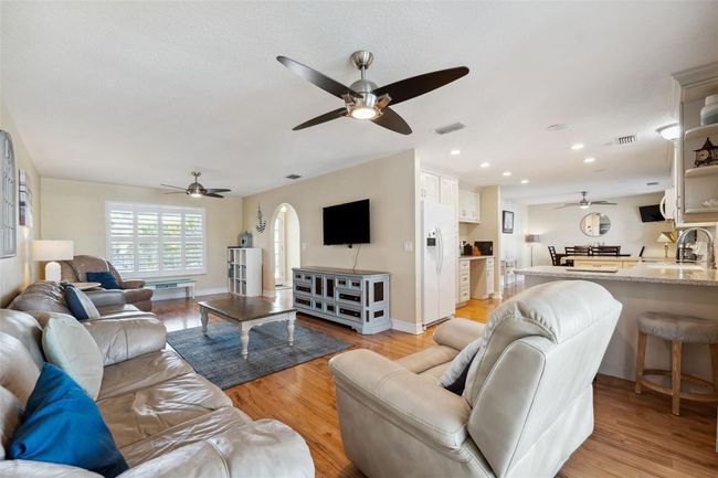 2601 Bay Blvd, House other with 3 bedrooms, 2 bathrooms and null parking in INDIAN ROCKS BEACH FL | Image 9