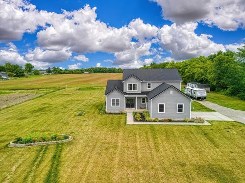 4438 Hagerty Rd, Ashville, OH, 43103-9783 | Card Image