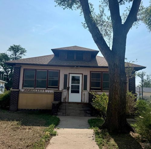 638 Vine Ave, Las Animas, CO, 81054-1657 | Card Image