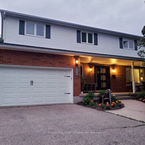 361 Westridge Dr, Waterloo, ON, N2L5Y1 | Card Image