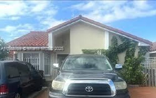 2566 W 73rd Pl, Hialeah, FL, 33016-6503 | Card Image