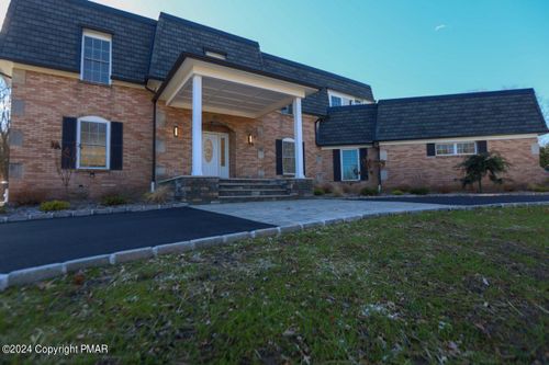 33 Fordham Rd, Wilkes Barre, PA, 18702-7312 | Card Image