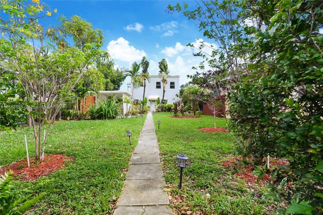 1947 Adams St, Home with 0 bedrooms, 0 bathrooms and 2 parking in Hollywood FL | Image 1