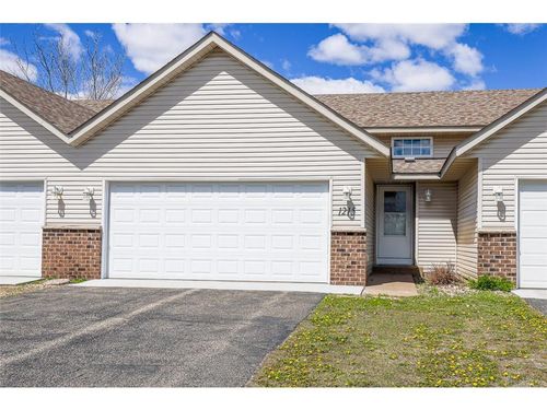 1215 W Edge Pl, New Richmond, WI, 54017-1484 | Card Image