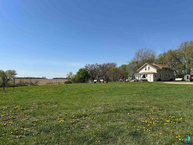 44415 Us Highway 18, House other with 3 bedrooms, 2 bathrooms and null parking in Freeman SD | Image 12