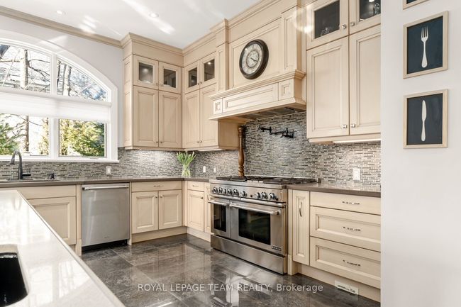 77 Placel Rd, House other with 5 bedrooms, 5 bathrooms and 10 parking in Rockcliffe ON | Image 14