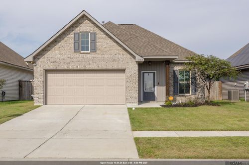 11103 Cambre Oaks Dr, Gonzales, LA, 70737-6336 | Card Image