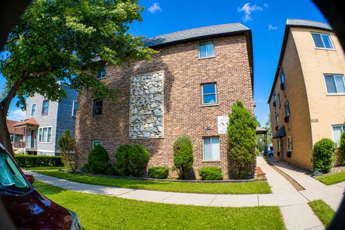 2c-1124 Dunlop Ave, Forest Park, IL, 60130-2257 | Card Image