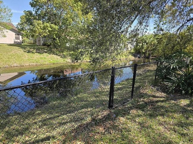 1817 Sw Leafy Rd, House other with 3 bedrooms, 2 bathrooms and null parking in Port St. Lucie FL | Image 42
