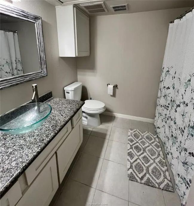 129 April Point Dr N, Townhouse with 3 bedrooms, 3 bathrooms and null parking in Montgomery TX | Image 9