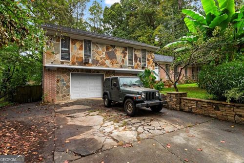 1576 Village Dr, Norcross, GA, 30093-1472 | Card Image