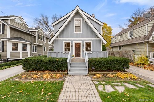 228 George St, Birmingham, MI, 48009-1745 | Card Image