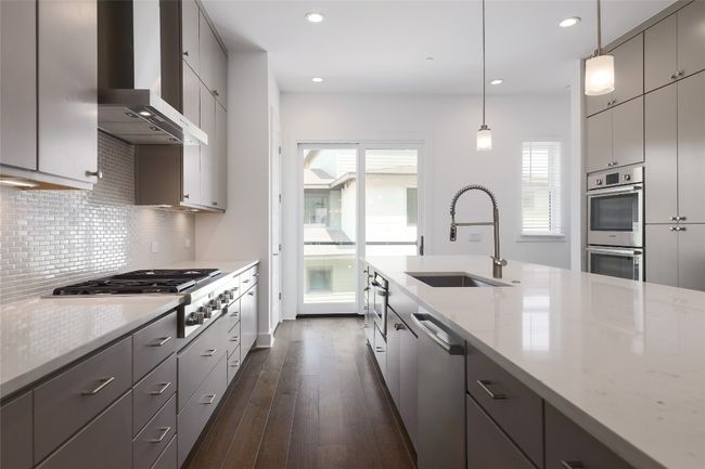 284 - 4703 Unity Cir, Condo with 3 bedrooms, 4 bathrooms and 2 parking in Austin TX | Image 5