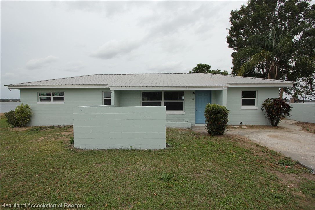 Garrison Ln, Frostproof, FL 33843