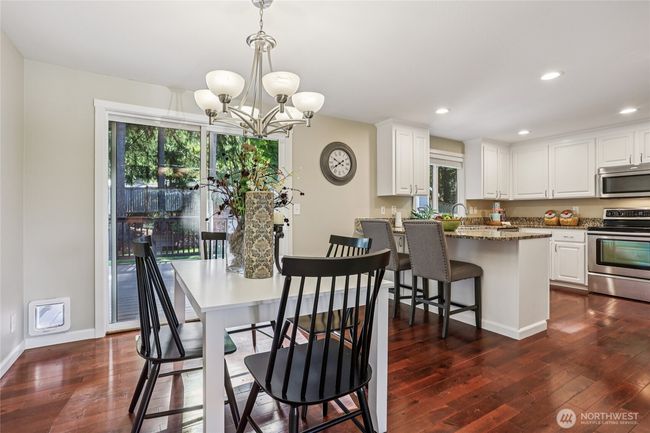 23629 7 Th Ave W, House other with 3 bedrooms, 3 bathrooms and 2 parking in Bothell WA | Image 5