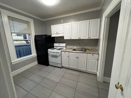 apt-16-64 Hollis St, Framingham, MA, 01702-8649 | Card Image