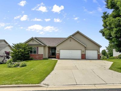 3189 Bookham Drive, House other with 4 bedrooms, 3 bathrooms and null parking in Sun Prairie WI | Image 1